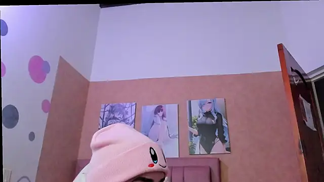 Snapshot of violet_evergarden2 chatting on 01.28.25 violet evergarden2 online show from 01.28.25
