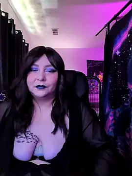 Snapshot of goddessbleu chatting on 06.12.26 goddessbleu online show from 06.12.26