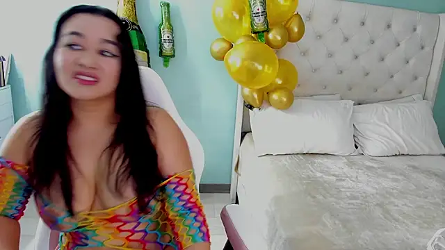 Snapshot of sharon_leone26 chatting on 09.24.25 sharon leone26 online show from 09.24.25