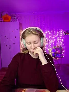 D0nna  online show from 03.30.26