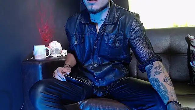 Dicaprioo  online show from 05.14.26