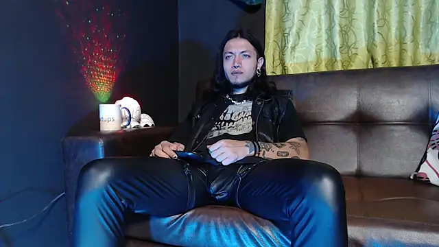 Dicaprioo  online show from 05.18.26