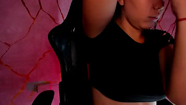 Elsalombardi  online show from 01.17.25