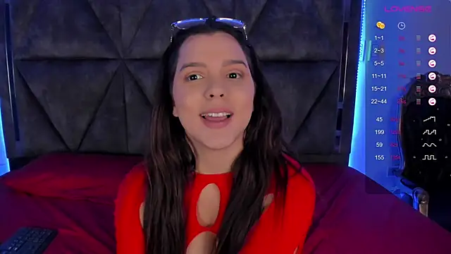 Elsalombardi  online show from 02.05.25