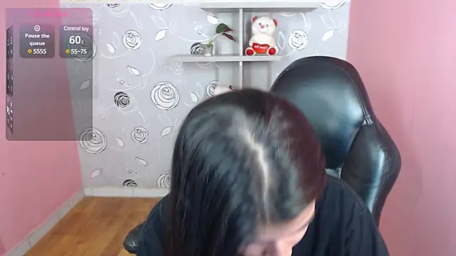 Linda Mattel online show from 12.27.24