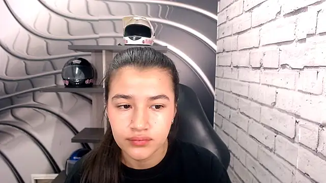 Linda Mattel online show from 01.24.25
