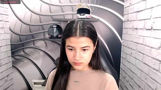 Linda Mattel online show from 01.25.25