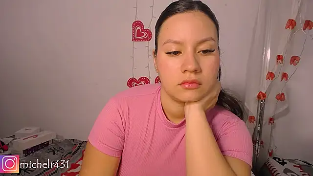 Snapshot of Mia__reys chatting on 03.08.25 Mia  reys online show from 03.08.25