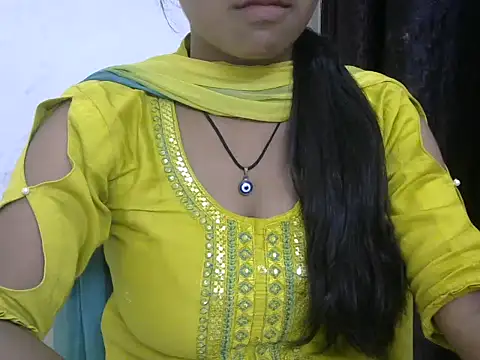 momo lov online show from 09.24.25