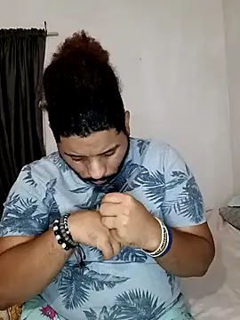 Snapshot of Dj-yefri-pauta chatting on 12.03.24 Dj-yefri-pauta online show from 12.03.24