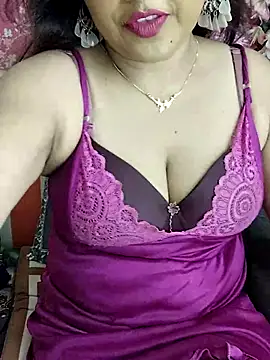 Snapshot of joya_bhabi chatting on 07.07.26 joya bhabi online show from 07.07.26