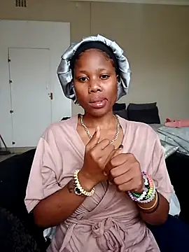 Snapshot of PerfectionBerrie chatting on 02.24.26 PerfectionBerrie online show from 02.24.26