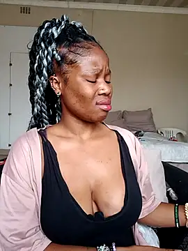 Snapshot of PerfectionBerrie chatting on 03.21.26 PerfectionBerrie online show from 03.21.26