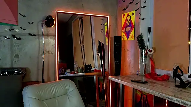 izi-fox online show from 01.24.25