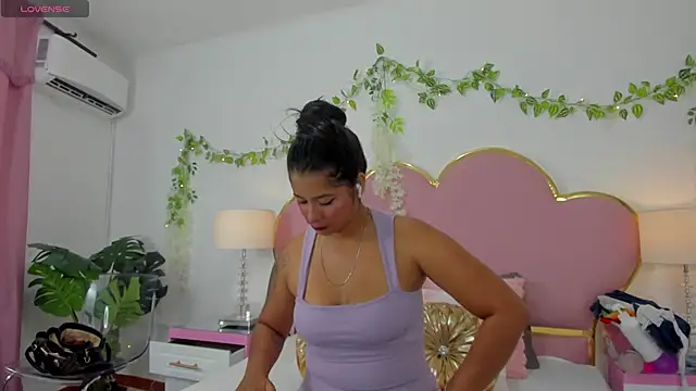 EmmaCrush online show from 09.25.25