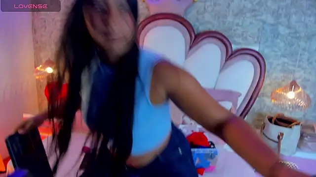 EmmaCrush online show from 02.28.26