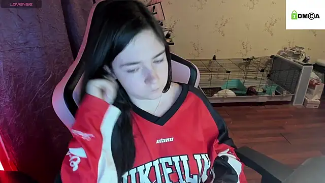 Crazy forest fairy online show from 10.10.25