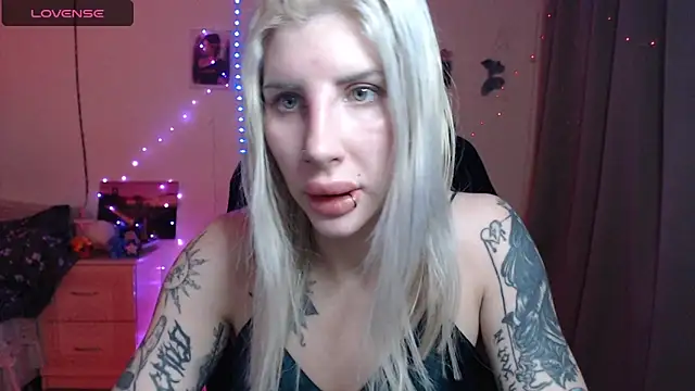 BLACKPeonyy online show from 01.14.25