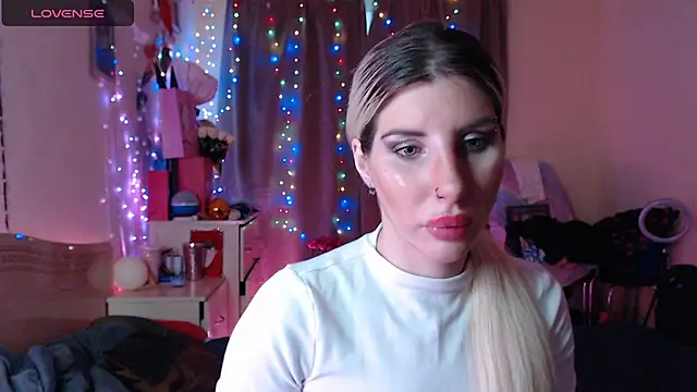 BLACKPeonyy online show from 09.09.25