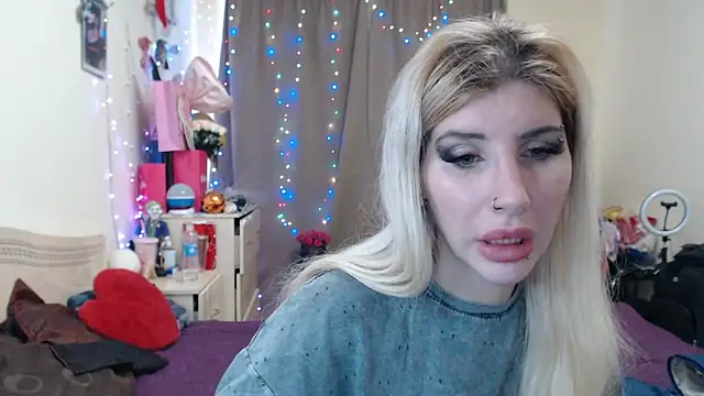 BLACKPeonyy online show from 10.28.25