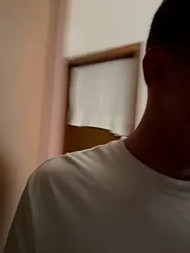 christianporcella  online show from 02.04.26