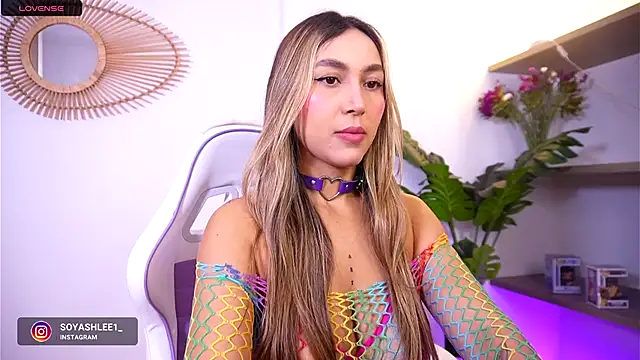 ashley2004 x online show from 10.15.25