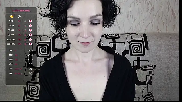 TinaWince online show from 02.27.25