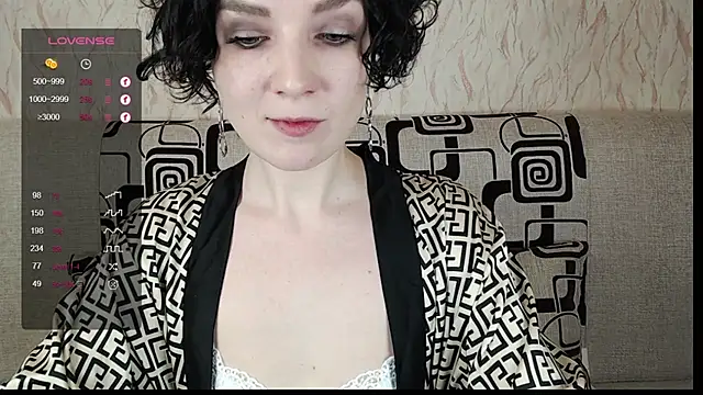 TinaWince online show from 03.16.25