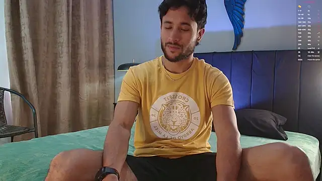 Snapshot of Valentinoford chatting on 02.02.26 Valentinoford online show from 02.02.26