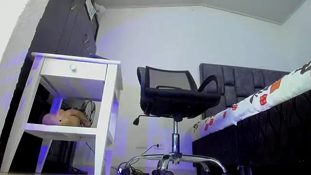 Sarah Mistress  online show from 03.25.26