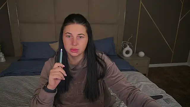 ArianaDarkk online show from 10.04.25