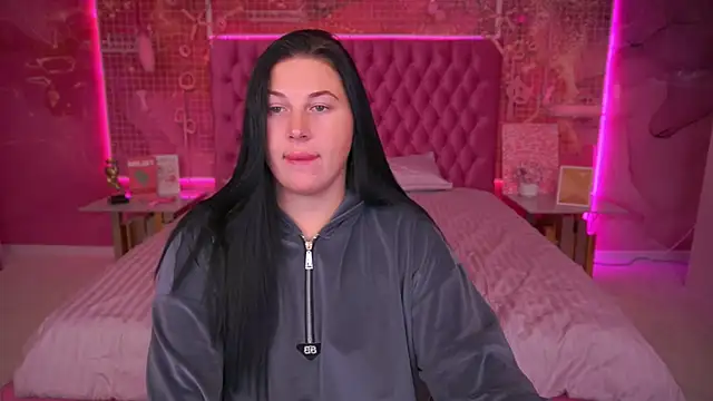 ArianaDarkk online show from 10.12.25