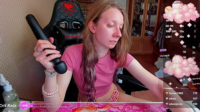 Snapshot of cutieMila chatting on 06.22.26 cutieMila online show from 06.22.26