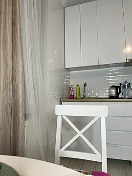 Teya moon  online show from 11.07.25