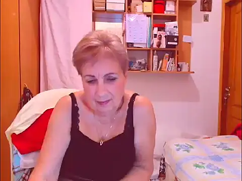 Victoria5643 online show from 09.24.25