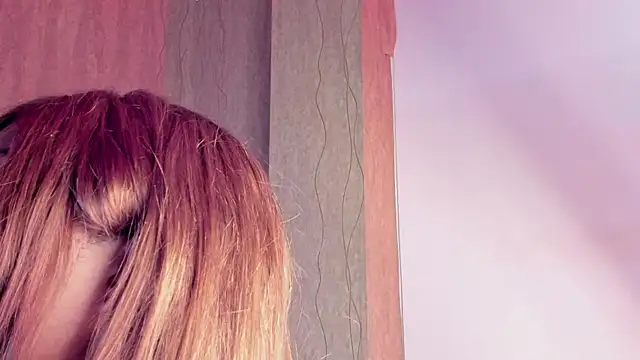 Snapshot of Anneth__M chatting on 01.25.25 Anneth M online show from 01.25.25