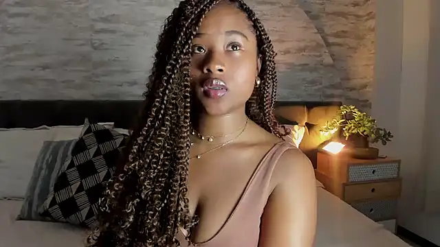 Anneth  M online show from 12.15.25