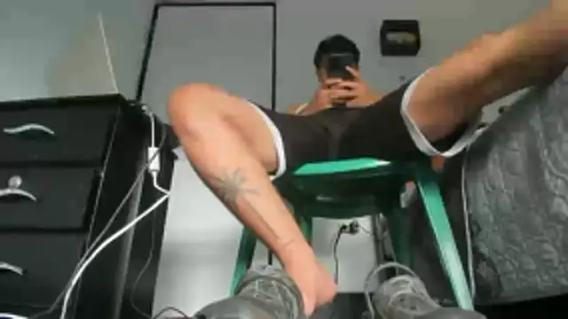 moubli  online show from 12.04.25