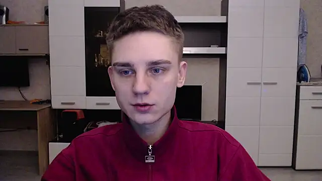 Snapshot of angryzan chatting on 12.23.24 angryzan online show from 12.23.24