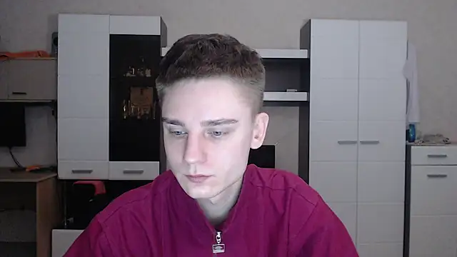 Snapshot of angryzan chatting on 12.27.24 angryzan online show from 12.27.24