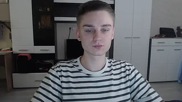 Snapshot of angryzan chatting on 02.06.25 angryzan online show from 02.06.25