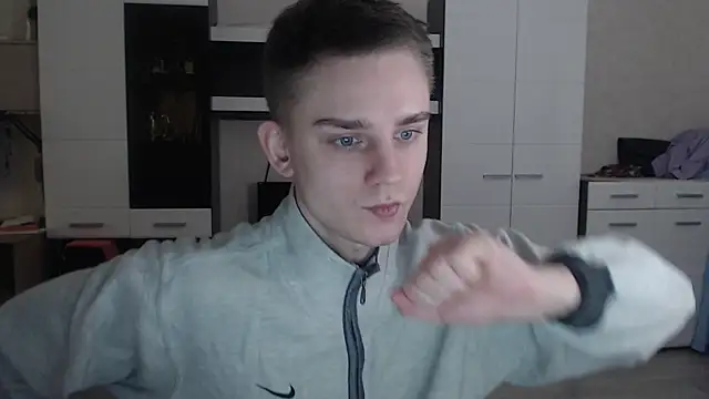 Snapshot of angryzan chatting on 02.07.25 angryzan online show from 02.07.25