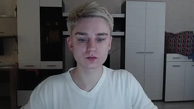 Snapshot of angryzan chatting on 03.11.25 angryzan online show from 03.11.25