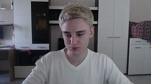 Snapshot of angryzan chatting on 03.11.25 angryzan online show from 03.11.25