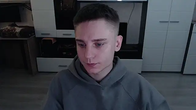 Snapshot of angryzan chatting on 10.09.25 angryzan online show from 10.09.25