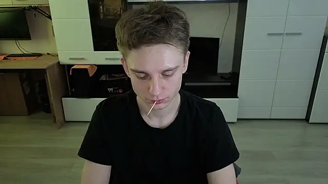 angryzan online show from 03.17.26