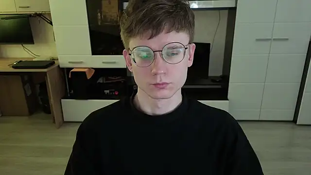 angryzan online show from 04.01.26