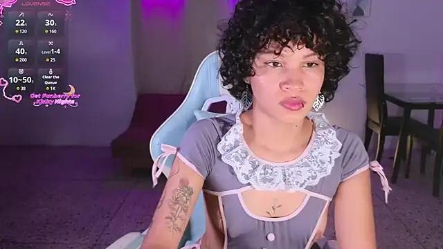 Peggy Funn online show from 11.12.25