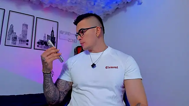 seancarreraa online show from 04.11.26