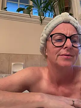 Venus22cumin online show from 06.05.26